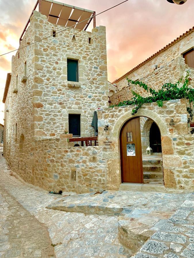 Vetilios Lithos Boutique Hotel Neo Oitilo Exterior foto
