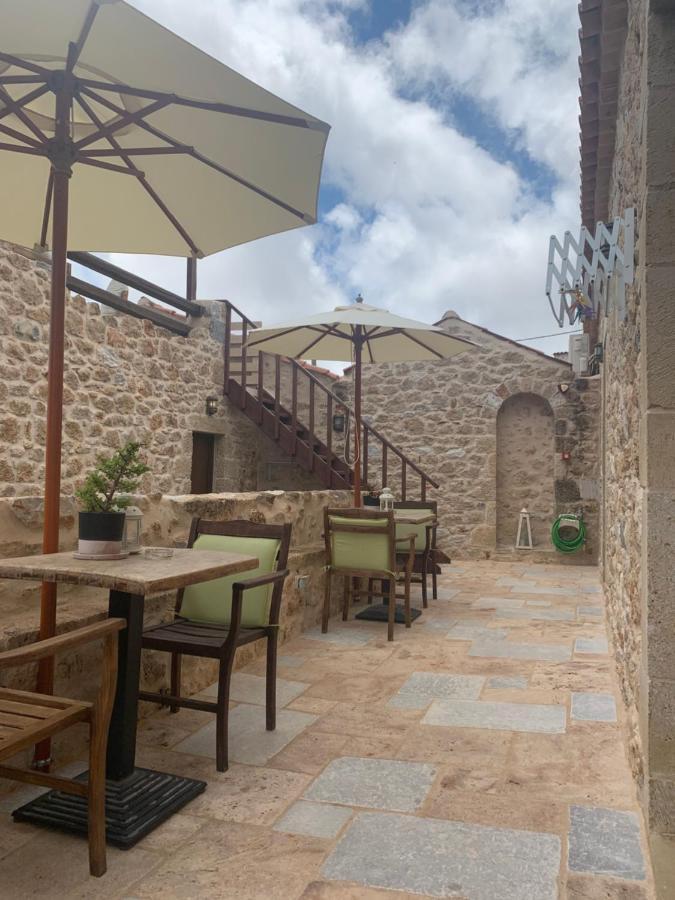 Vetilios Lithos Boutique Hotel Neo Oitilo Exterior foto
